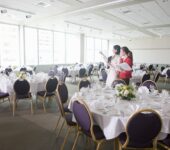 Finding the Best Entertainer – Tips for Corporate Event Planners